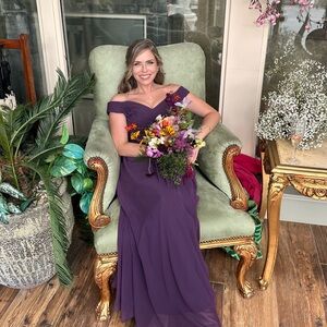 Meet your Posher, Alexandra